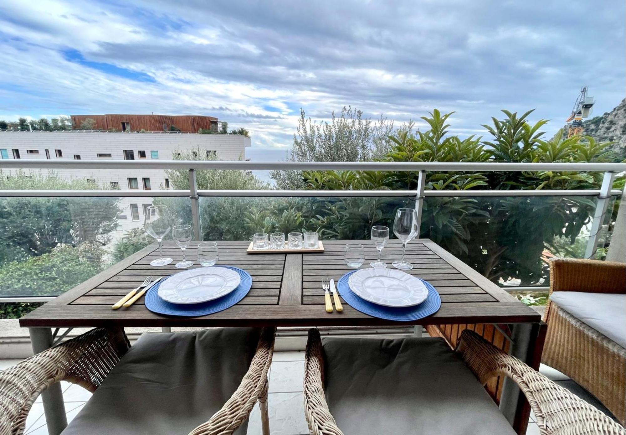 Les Jardins De Monaco Vue Mer Et Piscine Apartment Saint-Antoine  Exterior foto